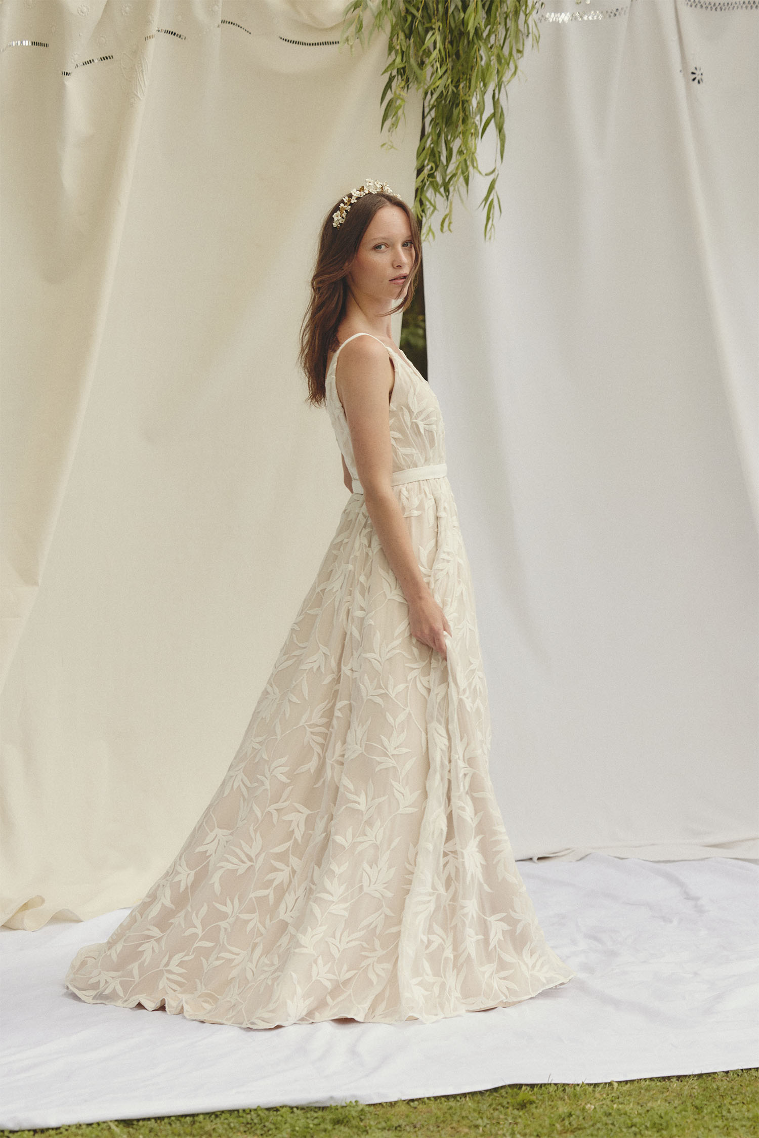 Camille Marguet robe wisteria jaridn anglais