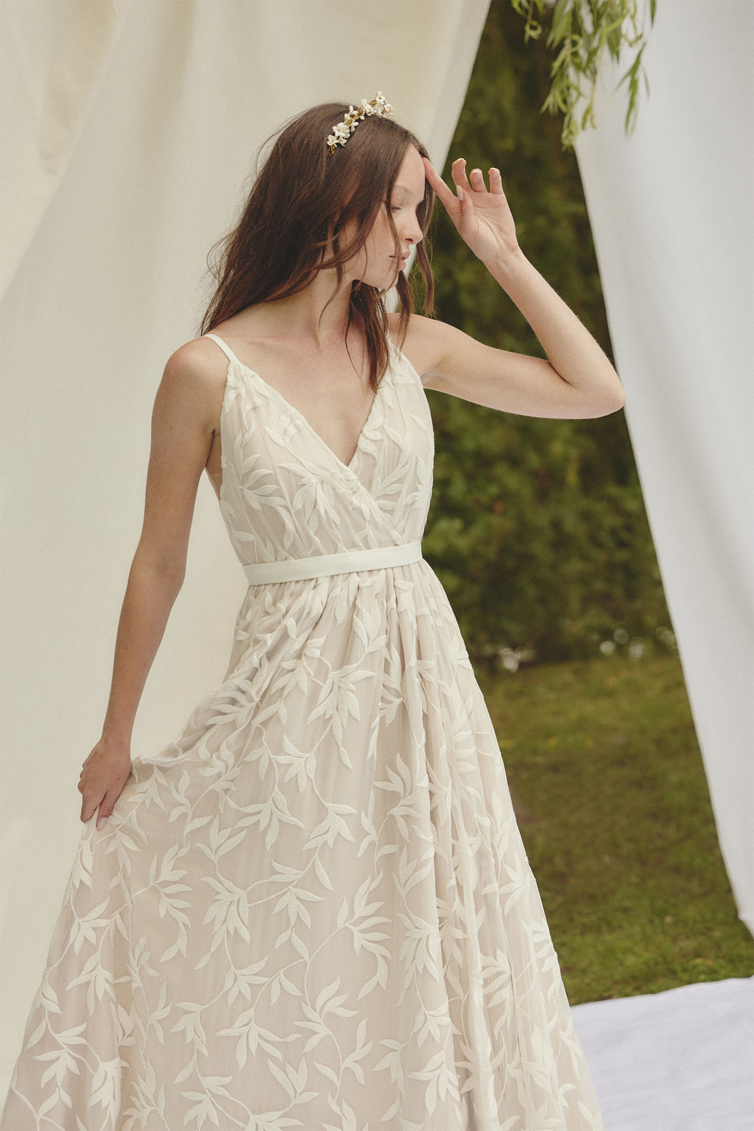 Camille Marguet robe wisteria jaridn anglais